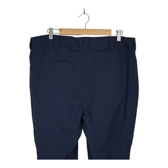 Duluth Trading Pants Womens Blue Flexpedition Cargo Crop Hike Trail 18 x 31 - Picture 7 of 9